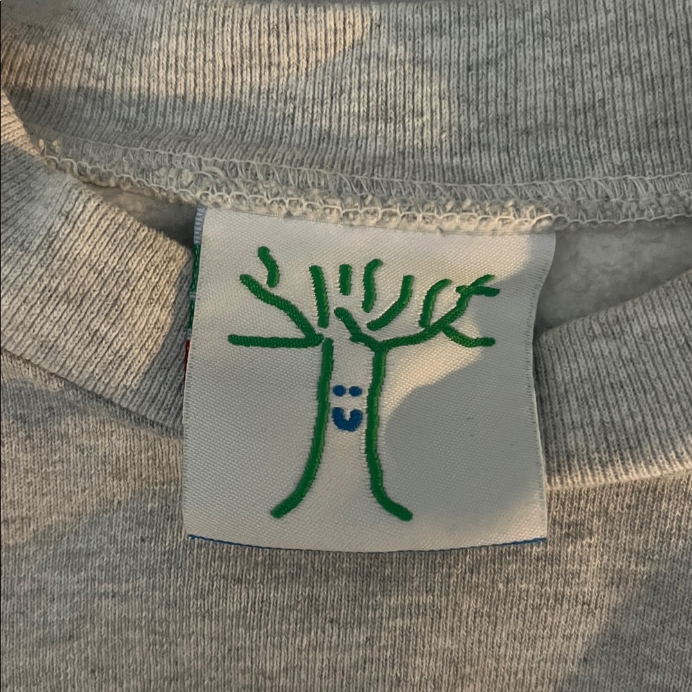 ONLINE CERAMICS world peace sweatshirt, size medium - Picture 4 of 11